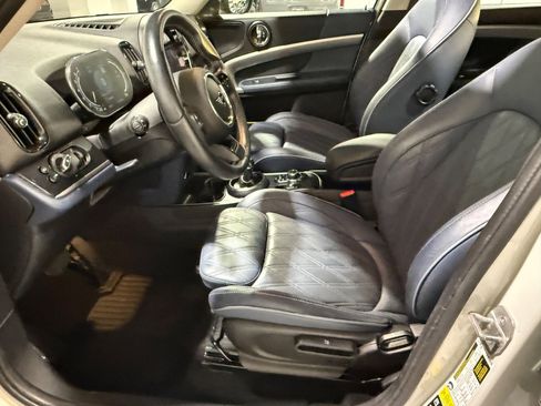 Used 2023 MINI Cooper Countryman S w/ Signature Upholstery Package image 18