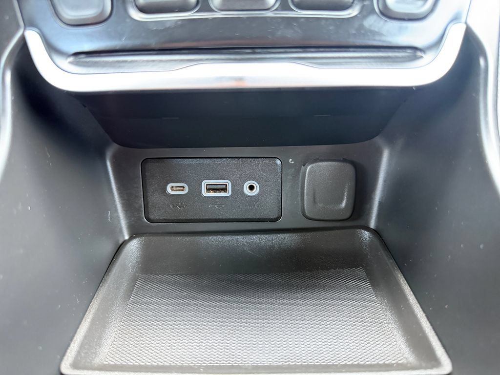 Used 2020 GMC Terrain SLE w/ Driver Convenience Package AWD/4WD image 30