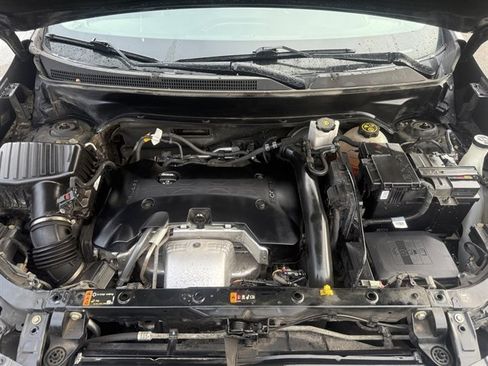 Used 2019 Chevrolet Equinox LT image 8