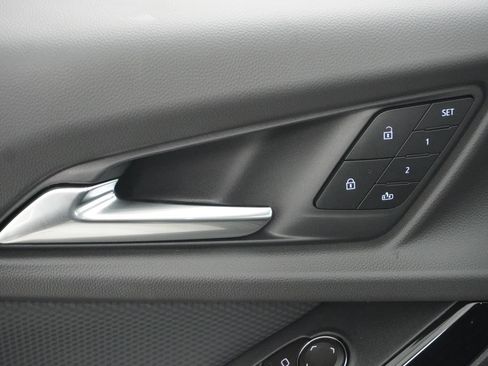 New 2026 Chevrolet Equinox RS w/ Convenience Package III image 16