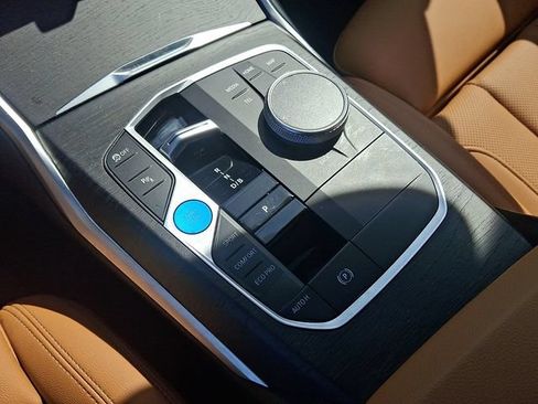 Used 2023 BMW i4 eDrive40 w/ Premium Package RWD image 15