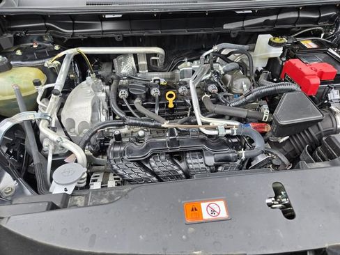 Used 2025 Mitsubishi Outlander SE AWD/4WD image 21