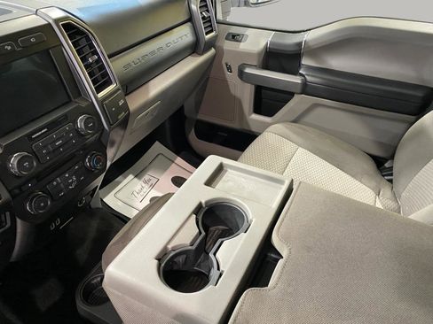 Used 2017 Ford F350 XLT image 16