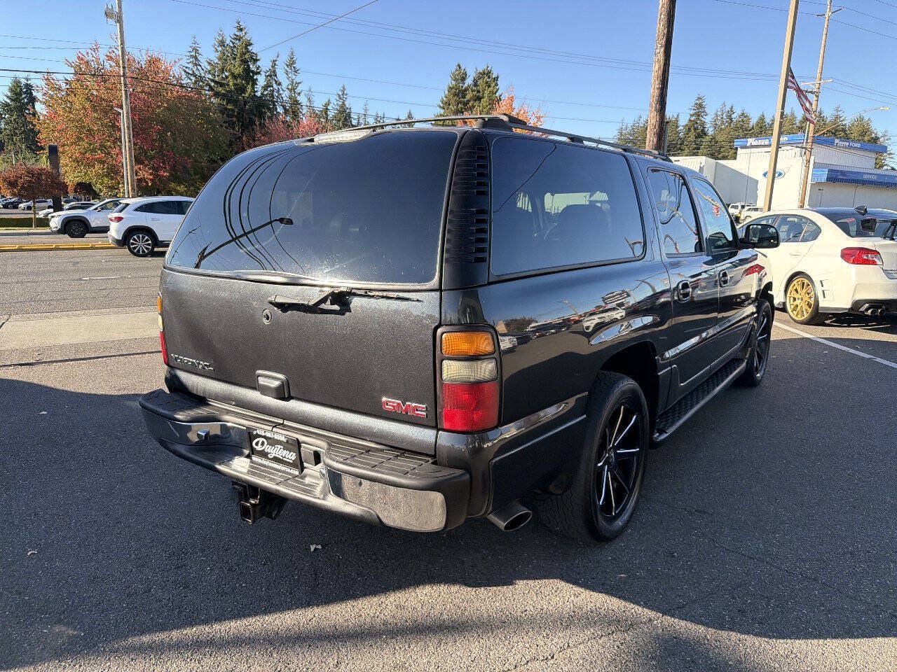 Used 2004 GMC Yukon XL Denali AWD/4WD image 8