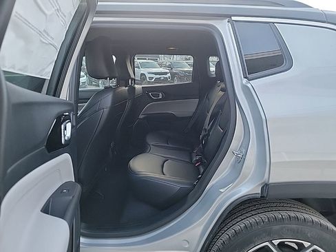 New 2026 Jeep Compass Limited w/ Sun, Sound & Navigation Group image 7