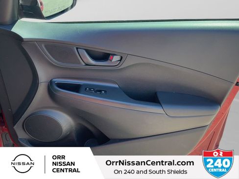 Used 2018 Hyundai Kona SEL w/ SEL Tech Package 02 image 10