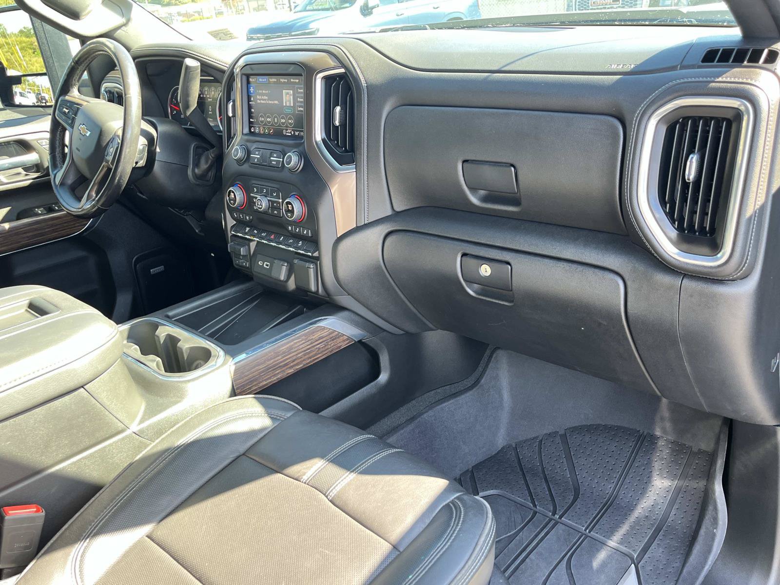 Used 2022 Chevrolet Silverado 2500 High Country AWD/4WD image 23