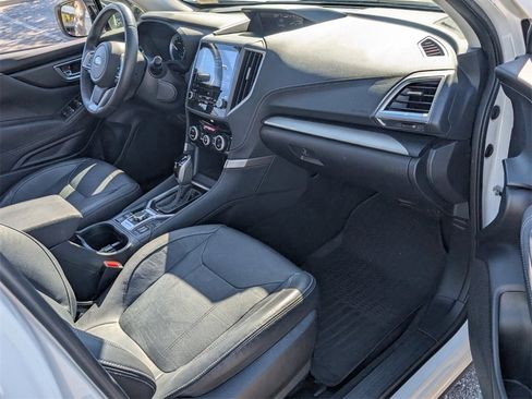 Used 2019 Subaru Forester Limited image 18