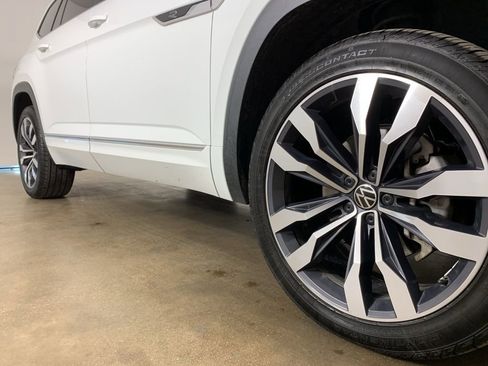 Used 2021 Volkswagen Atlas SEL R-Line image 6