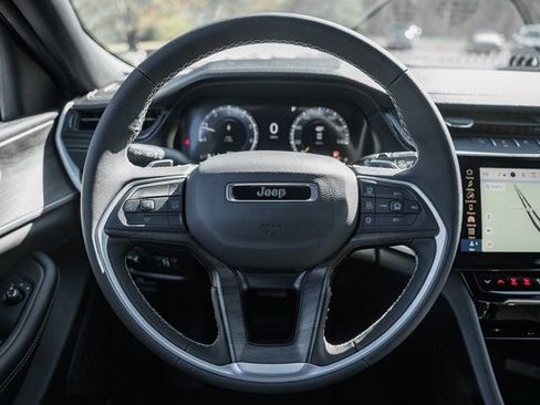 New 2026 Jeep Grand Cherokee Laredo image 34