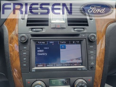 Used 2010 Cadillac DTS Platinum image 19