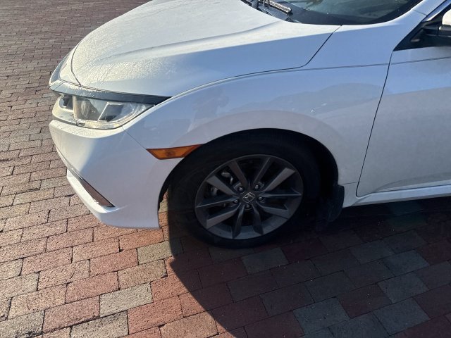 Used 2019 Honda Civic EX-L image 2