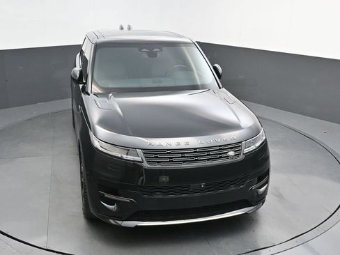 Used 2024 Land Rover Range Rover Sport Dynamic SE image 32