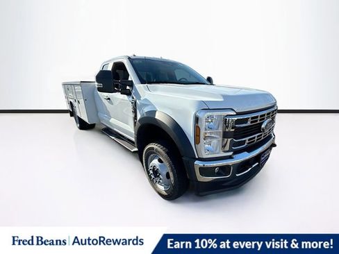 New 2026 Ford F550 4x4 Supercab Super Duty image 1