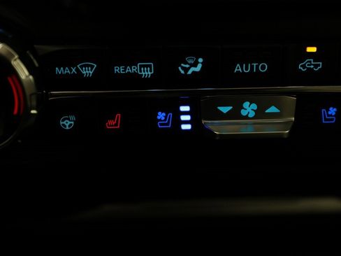 Used 2026 Ford F250 Platinum w/ Platinum Plus Package image 42