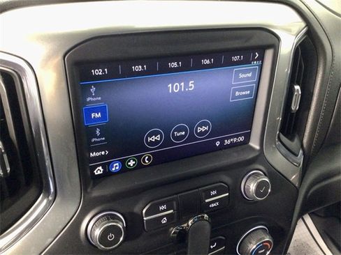 Used 2020 Chevrolet Silverado 1500 LT image 19