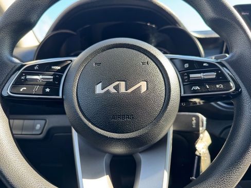 Certified 2023 Kia Forte LXS image 14