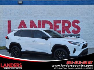 Used 2025 Toyota RAV4 LE FWD video 1