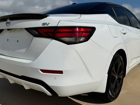 Used 2021 Nissan Sentra SV image 13