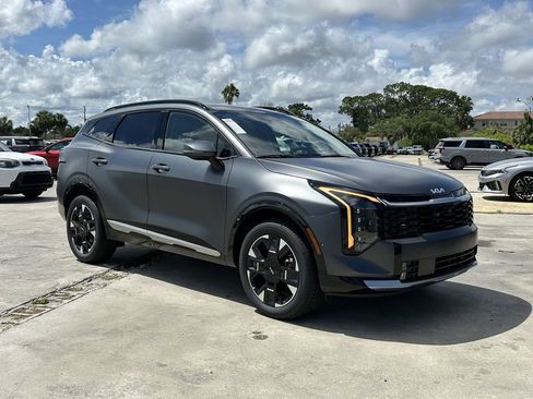 New 2026 Kia Sportage SX Prestige AWD/4WD image 2