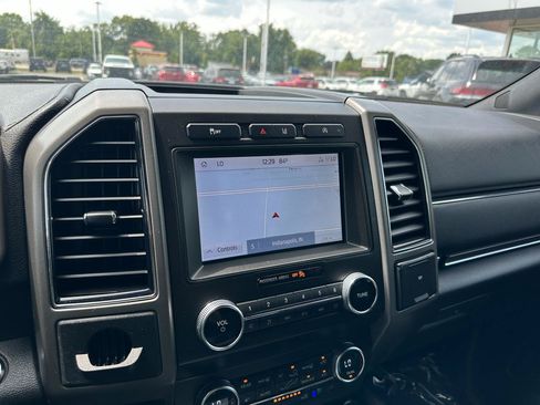 Used 2020 Ford Expedition XLT w/ Equipment Group 202A RWD image 37