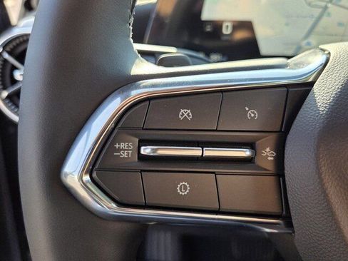 New 2026 Chevrolet Equinox LT w/ Convenience Package II FWD image 18