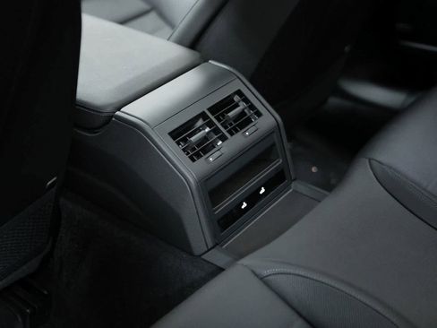 New 2026 Porsche Panamera 4 image 28