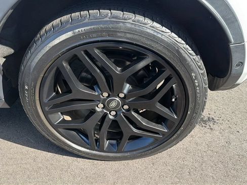 Used 2019 Land Rover Range Rover Evoque HSE Dynamic AWD/4WD image 22