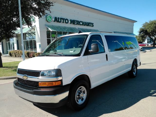 Used 2025 Chevrolet Express 3500 LT w/ LT Preferred Equipment Group RWD image 1