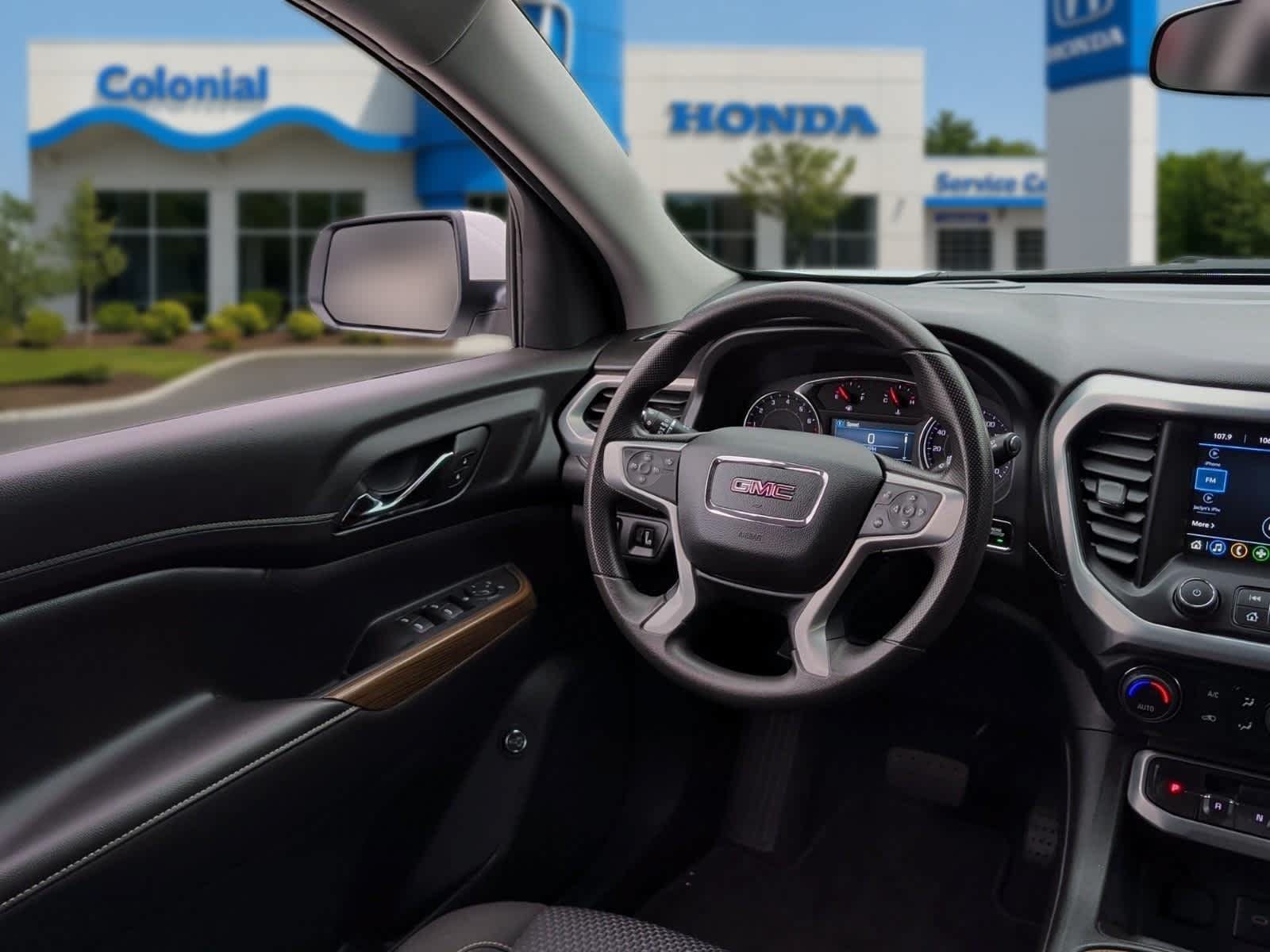 Used 2023 GMC Acadia SLE w/ Driver Convenience Package AWD/4WD image 29