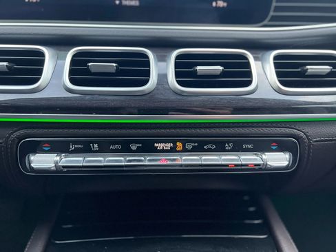 Used 2020 Mercedes-Benz GLE 350 4MATIC image 30