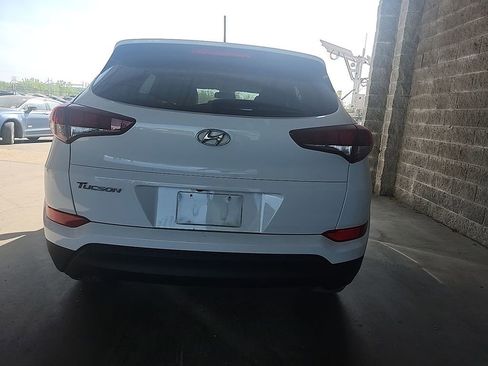 Used 2018 Hyundai Tucson SE FWD image 6