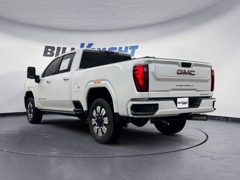 Used 2025 GMC Sierra 2500 Denali w/ Denali Reserve Package AWD/4WD image 3