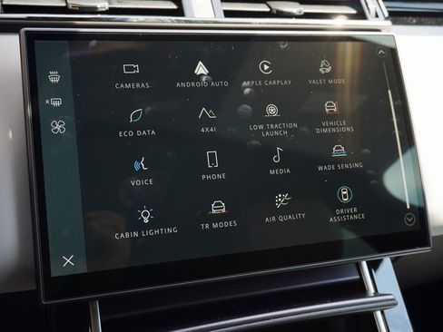 Used 2026 Land Rover Range Rover Velar Dynamic SE image 20