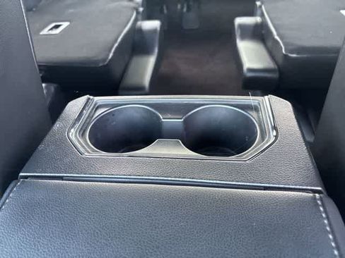 Used 2021 Ford Expedition XLT RWD image 23