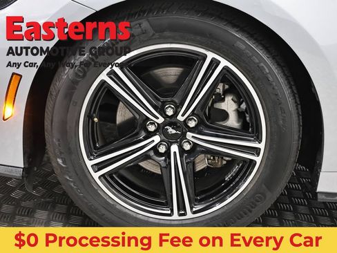 Used 2025 Ford Mustang Premium RWD image 30