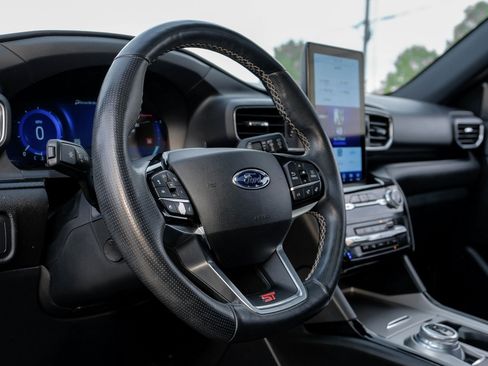 Used 2021 Ford Explorer ST w/ Equipment Group 401A image 19