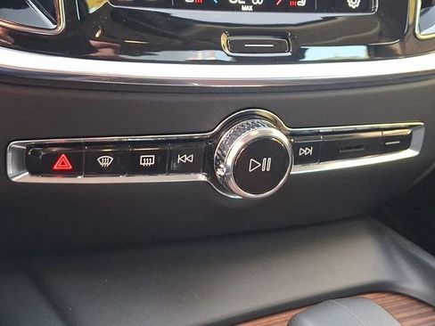 Used 2024 Volvo S60 B5 Plus AWD/4WD image 15