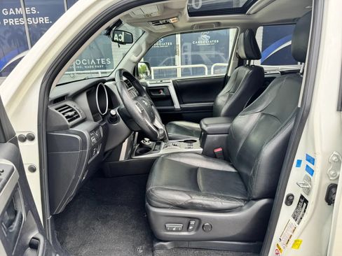 Used 2013 Toyota 4Runner Limited AWD/4WD image 16