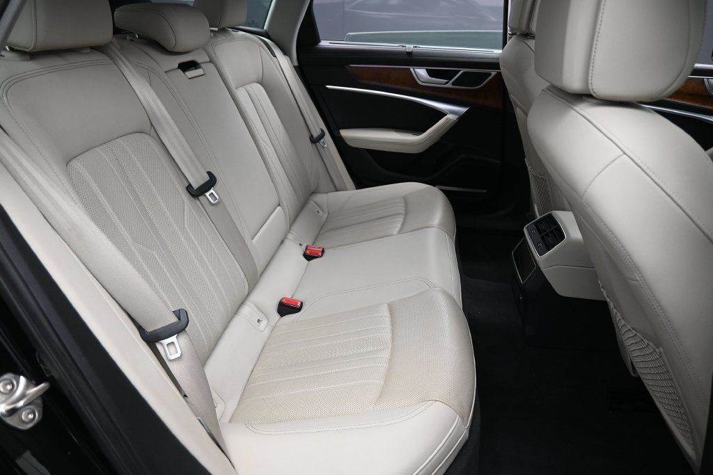Used 2022 Audi A6 3.0T allroad Prestige w/ Prestige Package AWD/4WD image 34
