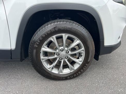 Used 2022 Jeep Cherokee Latitude Lux image 6