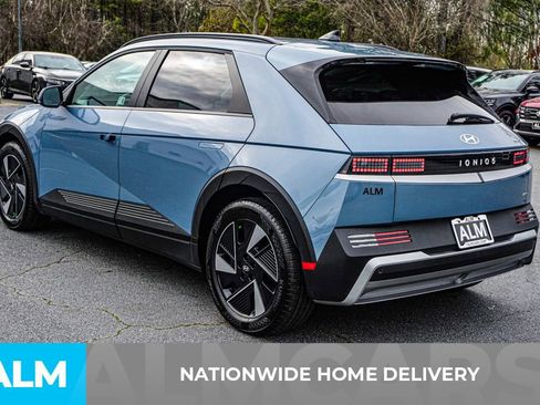 Used 2025 Hyundai Ioniq 5 SEL image 4