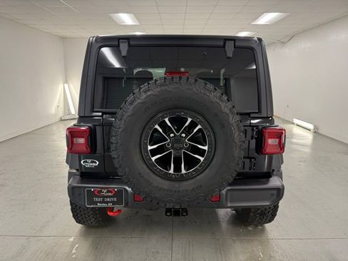 New 2025 Jeep Wrangler Rubicon w/ Xtreme 35 Tire Package image 7
