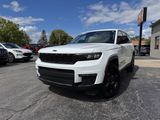 Used 2023 Jeep Grand Cherokee L Limited w/ Black Appearance Package image 2
