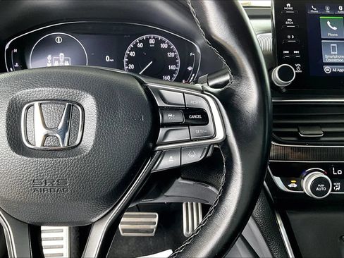 Used 2022 Honda Accord Sport image 11