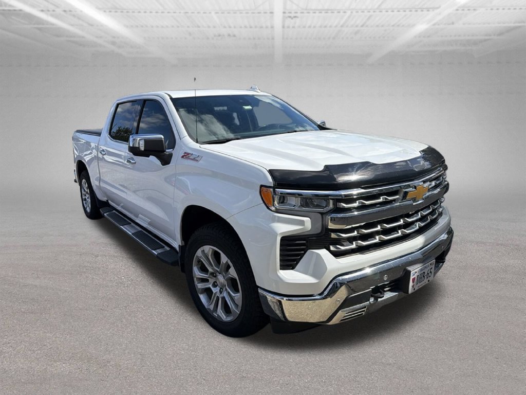 Used 2024 Chevrolet Silverado 1500 LTZ w/ Technology Package AWD/4WD image 8