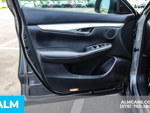 Used 2021 INFINITI QX50 Luxe w/ Appearance Package FWD image 37