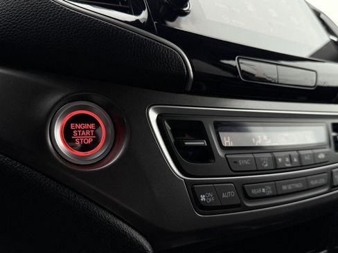 Certified 2022 Honda Pilot Special Edition image 19