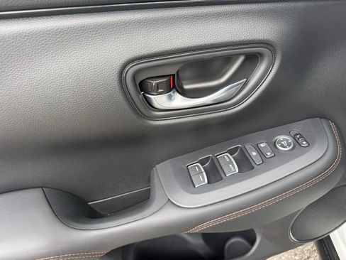 New 2026 Honda HR-V Sport image 14