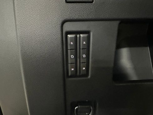 Used 2023 Lincoln Navigator Reserve image 28